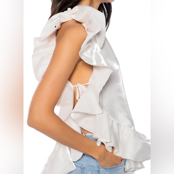 AKIRA Look My Way Asymmetrical Ruffle Top - Picture 5 of 10